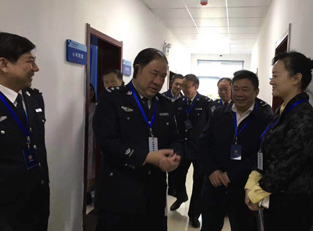 武汉市公安局相关领导参观我院硚口区看守所分院